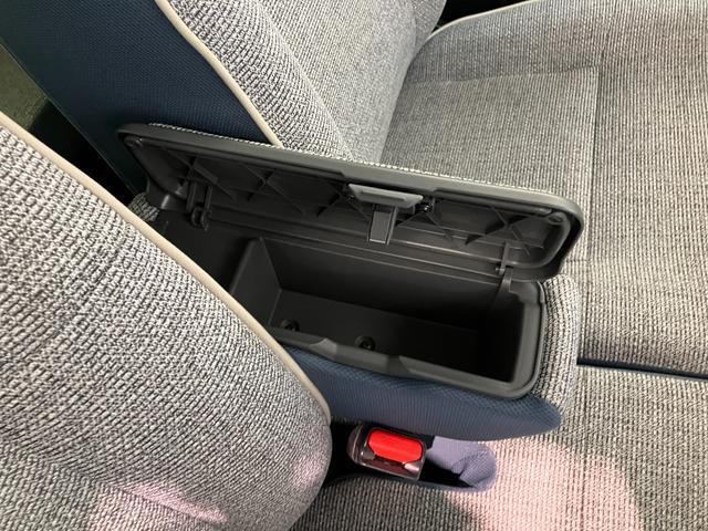 ムーヴキャンバスストライプスＧターボ　９型ディスプレイオーディオ　フルセグ衝突被害軽減ブレーキ　コーナーセンサー　９型ディスプレイオーディオ　フルセグ　Ｂｌｕｅｔｏｏｔｈ　ＵＳＢ　バックカメラ　両側パワスラ　前席シートヒーター　クルコン　ＬＥＤ　レーダクルーズコントロール（滋賀県）の中古車