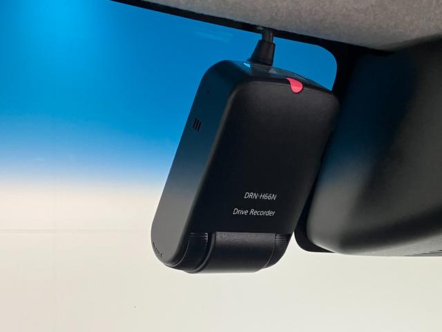 タントカスタムＲＳトップエディションＳＡ３　フルセグナビ　Ｂカメラ衝突被害軽減ブレーキ　ターボ　フルセグナビ　Ｂｌｕｅｔｏｏｔｈ　ＤＶＤ再生　ＵＳＢ　バックカメラ　ドラレコ　両側パワスラ　運転席シートヒーター　ＬＥＤ　オートライト　スマートキー　エコアイドル（滋賀県）の中古車