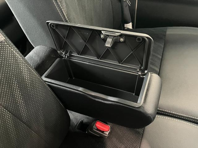 タントカスタムＲＳトップエディションＳＡ３　フルセグナビ　Ｂカメラ衝突被害軽減ブレーキ　ターボ　フルセグナビ　Ｂｌｕｅｔｏｏｔｈ　ＤＶＤ再生　ＵＳＢ　バックカメラ　ドラレコ　両側パワスラ　運転席シートヒーター　ＬＥＤ　オートライト　スマートキー　エコアイドル（滋賀県）の中古車