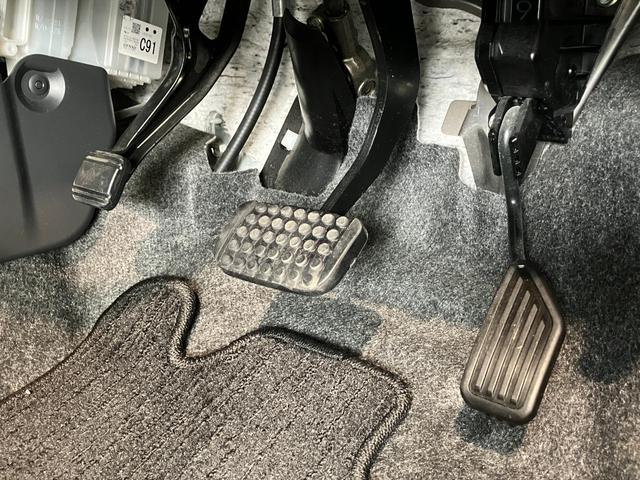 タントカスタムＲＳトップエディションＳＡ３　フルセグナビ　Ｂカメラ衝突被害軽減ブレーキ　ターボ　フルセグナビ　Ｂｌｕｅｔｏｏｔｈ　ＤＶＤ再生　ＵＳＢ　バックカメラ　ドラレコ　両側パワスラ　運転席シートヒーター　ＬＥＤ　オートライト　スマートキー　エコアイドル（滋賀県）の中古車