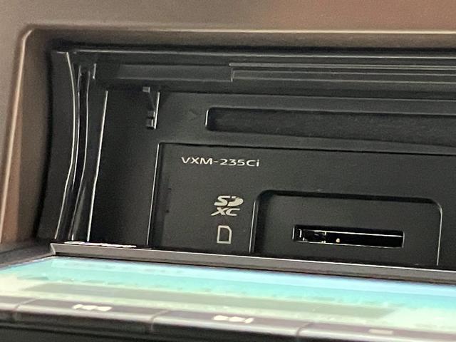 N−WGNGホンダセンシング ナビ スマートキー レーダークルコンフロントワイドビューカメラ(ホンダセンシング) ナビ Bluetooth USB ETC レーダークルーズコントロール オートライト オートエアコン スマートキー 電動格納式ドアミラー(滋賀県)の中古車