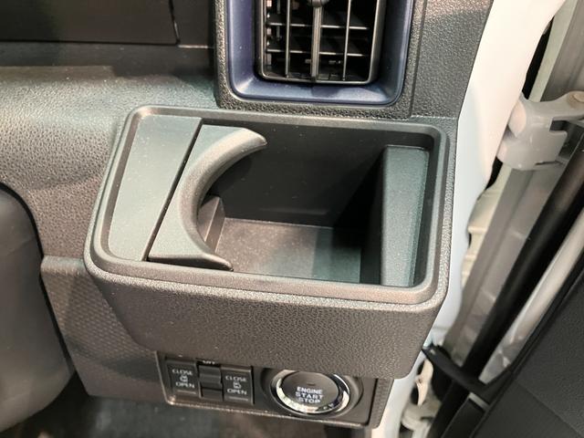 タントＸ　両側電動スライドドア　シートヒーター　届出済未使用車衝突被害軽減ブレーキ　コーナーセンサー　バックカメラ（ナビ装着時用）　両側電動スライドドア　前席シートヒーター　電動パーキングブレーキ　ＬＥＤ　オートライト　オートエアコン　スマートキー　エコアイドル（滋賀県）の中古車