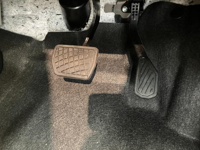 タントＸ　両側電動スライドドア　シートヒーター　届出済未使用車衝突被害軽減ブレーキ　コーナーセンサー　バックカメラ（ナビ装着時用）　両側電動スライドドア　前席シートヒーター　電動パーキングブレーキ　ＬＥＤ　オートライト　オートエアコン　スマートキー　エコアイドル（滋賀県）の中古車