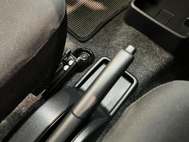 ミライースＬ　ＳＡIII　コーナーセンサー　キーレスエントリー衝突被害軽減ブレーキ　コーナーセンサー　バックカメラ（ナビ装着時用）　オートライト　マニュアルレベリング　マニュアルエアコン　キーレスエントリー　エコアイドル（滋賀県）の中古車