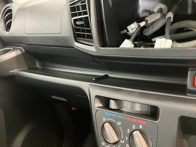 ミライースＬ　ＳＡIII　コーナーセンサー　キーレスエントリー衝突被害軽減ブレーキ　コーナーセンサー　バックカメラ（ナビ装着時用）　オートライト　マニュアルレベリング　マニュアルエアコン　キーレスエントリー　エコアイドル（滋賀県）の中古車