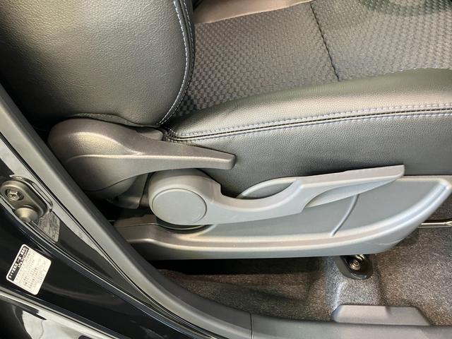 タントカスタムＲＳ　ターボ　両側電動スライドドア　届出済未使用車衝突被害軽減ブレーキ　コーナーセンサー　バックカメラ（ナビ装着時用）　両側電動スライドドア　前席シートヒーター　電動パーキングブレーキ　ＬＥＤ　オートライト　オートエアコン　スマートキー　エコアイドル（滋賀県）の中古車