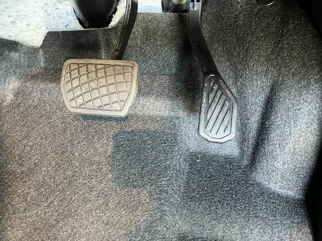 タントカスタムＲＳ　ターボ　両側電動スライドドア　届出済未使用車衝突被害軽減ブレーキ　コーナーセンサー　バックカメラ（ナビ装着時用）　両側電動スライドドア　前席シートヒーター　電動パーキングブレーキ　ＬＥＤ　オートライト　オートエアコン　スマートキー　エコアイドル（滋賀県）の中古車