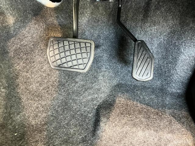 タフトＧ　レーダークルコン　シートヒーター　届出済未使用車衝突被害軽減ブレーキ　コーナーセンサー　バックカメラ（ナビ装着時用）　前席シートヒーター　電動パーキング　スカイフィールトップ　ＬＥＤ　オートライト　スマートキー　レーダクルーズコントロール（滋賀県）の中古車