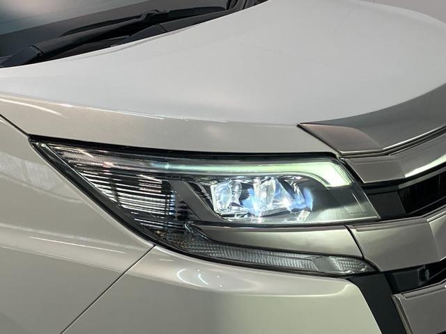 ノアハイブリッドSi WxB2 ナビ バックカメラ クルコントヨタセーフティセンス コーナーセンサー フルセグナビ バックカメラ Bluetooth USB ドラレコ クルコン シートヒーター 両側パワスラ スマートキー BBS製アルミ モデリスタエアロ(滋賀県)の中古車