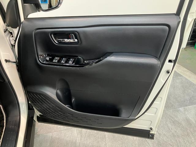 ノアハイブリッドSi WxB2 ナビ バックカメラ クルコントヨタセーフティセンス コーナーセンサー フルセグナビ バックカメラ Bluetooth USB ドラレコ クルコン シートヒーター 両側パワスラ スマートキー BBS製アルミ モデリスタエアロ(滋賀県)の中古車