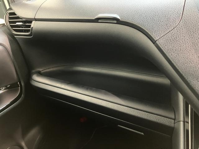 ノアハイブリッドSi WxB2 ナビ バックカメラ クルコントヨタセーフティセンス コーナーセンサー フルセグナビ バックカメラ Bluetooth USB ドラレコ クルコン シートヒーター 両側パワスラ スマートキー BBS製アルミ モデリスタエアロ(滋賀県)の中古車