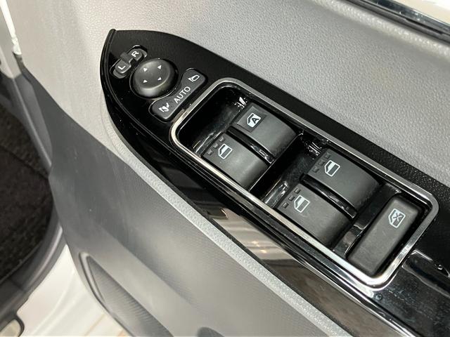 タントカスタムＲＳ　９型フルセグナビ　パノラマカメラ　車検整備付衝突被害軽減ブレーキ　コーナーセンサー　ターボ　９型フルセグナビ　Ｂｌｕｅｔｏｏｔｈ　ＤＶＤ再生　Ｂｌｕｅｔｏｏｔｈ　ＵＳＢ　パノラマカメラ　前後ドラレコ　両側電動スライドドア　ＬＥＤ　スマートキー（滋賀県）の中古車