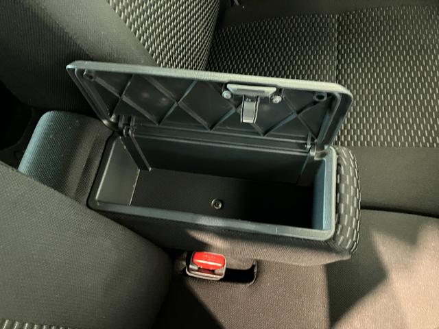 ウェイクＬ　ＳＡ　フルセグナビ　バックカメラ　左側電動スライドドア衝突被害軽減ブレーキ　フルセグナビ　バックカメラ　ＤＶＤ再生　Ｂｌｕｅｔｏｏｔｈ　ＵＳＢ　ＥＴＣ　左側電動スライドドア　ＬＥＤヘッドライト　オートライト　オートエアコン　スマートキー　エコアイドル（滋賀県）の中古車