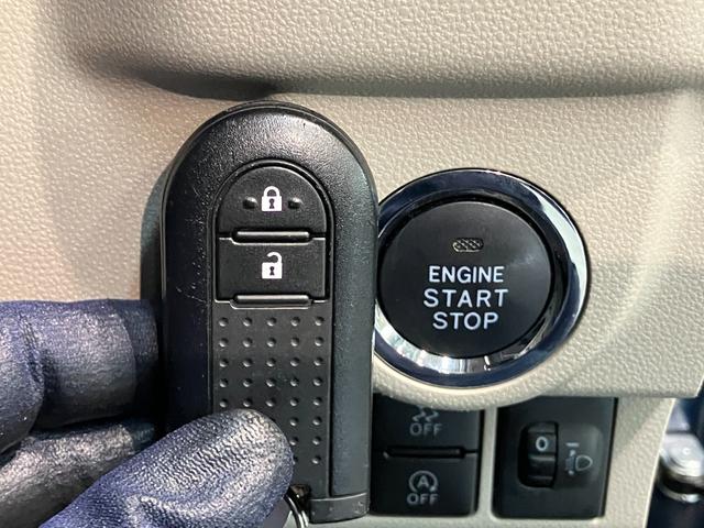 ムーヴＸリミテッド２ＳＡ３　フルセグナビ　バックカメラ　車検整備付衝突被害軽減ブレーキ　フルセグナビ　バックカメラ　ＤＶＤ再生　Ｂｌｕｅｔｏｏｔｈ　ＵＳＢ　前後ドラレコ　運転席シートヒーター　ＬＥＤライト　オートライト　オートエアコン　スマートキー　エコアイドル（滋賀県）の中古車