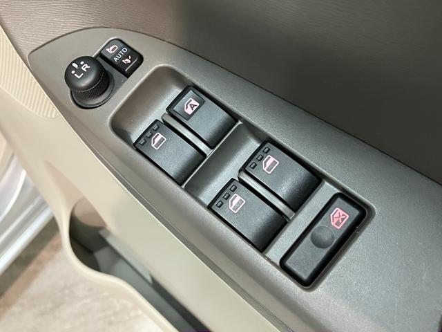 タントＸ　ＳＡII　ワンセグナビ　バックカメラ　スマートキー衝突被害軽減ブレーキ　スマアシ２　ワンセグナビ　バックカメラ　ＥＴＣ　電動格納式ミラー　左側電動スライドドア　オートライト　オートエアコン　スマートキー　エコアイドル（滋賀県）の中古車