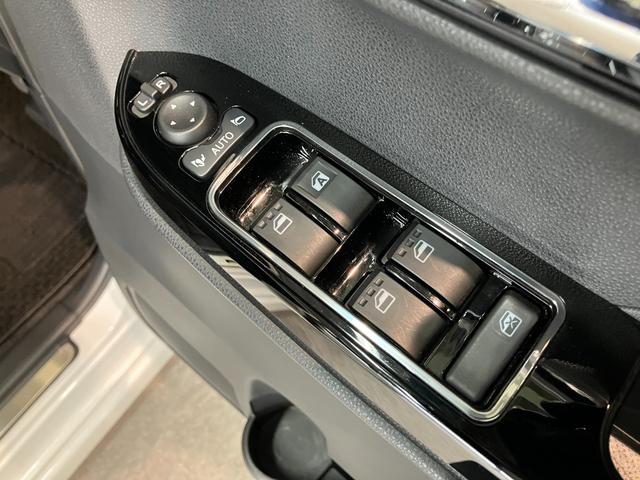 タントカスタムＸスタイルセレクション　９型フルセグナビ　Ｂカメラ衝突被害軽減ブレーキ　コーナーセンサー　９型フルセグナビ　Ｂｌｕｅｔｏｏｔｈ　ＤＶＤ再生　ＵＳＢ　バックカメラ　前後ドラレコ　両側電動スライドドア　前席シートヒーター　ＬＥＤ　エコアイドル（滋賀県）の中古車