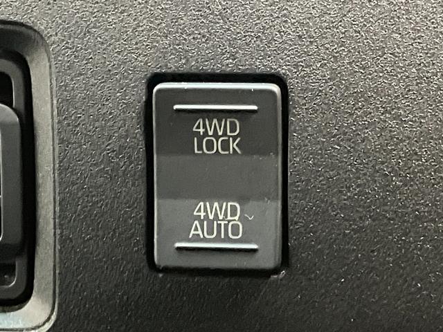 ハイゼットカーゴＤＸ　４ＷＤ　ＣＶＴ　コーナーセンサー　キーレス　車検整備付衝突被害軽減ブレーキ　スマアシ　コーナーセンサー　キーレス　前席パワーウインドウ　ＡＭ／ＦＭステレオ　両側スライドドア　パートタイム４ＷＤ　ＣＶＴ車（滋賀県）の中古車