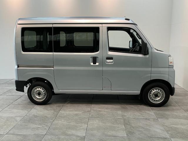 ハイゼットカーゴＤＸ　４ＷＤ　ＣＶＴ　コーナーセンサー　キーレス　車検整備付衝突被害軽減ブレーキ　スマアシ　コーナーセンサー　キーレス　前席パワーウインドウ　ＡＭ／ＦＭステレオ　両側スライドドア　パートタイム４ＷＤ　ＣＶＴ車（滋賀県）の中古車