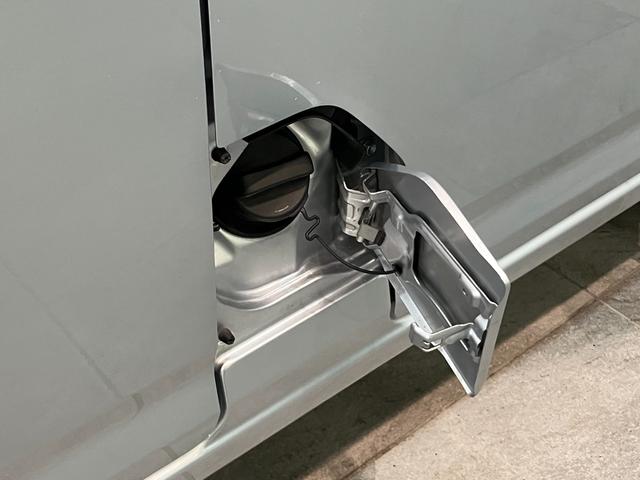 ハイゼットカーゴＤＸ　４ＷＤ　ＣＶＴ　コーナーセンサー　キーレス　車検整備付衝突被害軽減ブレーキ　スマアシ　コーナーセンサー　キーレス　前席パワーウインドウ　ＡＭ／ＦＭステレオ　両側スライドドア　パートタイム４ＷＤ　ＣＶＴ車（滋賀県）の中古車