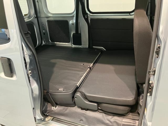 ハイゼットカーゴＤＸ　４ＷＤ　ＣＶＴ　コーナーセンサー　キーレス　車検整備付衝突被害軽減ブレーキ　スマアシ　コーナーセンサー　キーレス　前席パワーウインドウ　ＡＭ／ＦＭステレオ　両側スライドドア　パートタイム４ＷＤ　ＣＶＴ車（滋賀県）の中古車