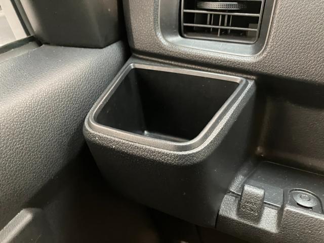 ハイゼットカーゴＤＸ　４ＷＤ　ＣＶＴ　コーナーセンサー　キーレス　車検整備付衝突被害軽減ブレーキ　スマアシ　コーナーセンサー　キーレス　前席パワーウインドウ　ＡＭ／ＦＭステレオ　両側スライドドア　パートタイム４ＷＤ　ＣＶＴ車（滋賀県）の中古車