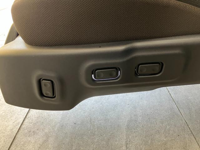 トールシートリフトＧ　９型ディスプレイオーディオ　バックカメラ助手席電動シートリフト車　衝突被害軽減ブレーキ　コーナーセンサー　９型ディスプレイオーディオ　フルセグ　Ｂｌｕｅｔｏｏｔｈ　ＵＳＢ　バックカメラ　両側パワスラ　ＬＥＤ　スマートキー　オートエアコン（滋賀県）の中古車