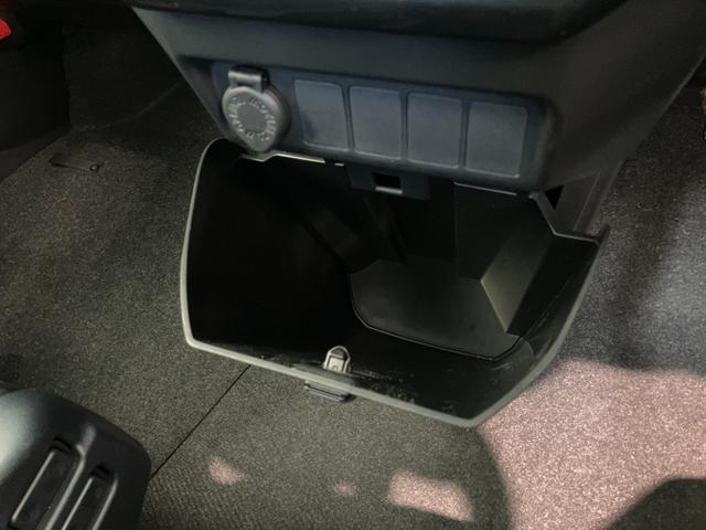 トールシートリフトＧ　９型ディスプレイオーディオ　バックカメラ助手席電動シートリフト車　衝突被害軽減ブレーキ　コーナーセンサー　９型ディスプレイオーディオ　フルセグ　Ｂｌｕｅｔｏｏｔｈ　ＵＳＢ　バックカメラ　両側パワスラ　ＬＥＤ　スマートキー　オートエアコン（滋賀県）の中古車