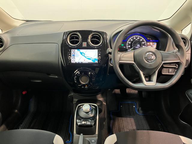 ノートe−パワーX フルセグナビ パノラマカメラ ドラレコ日産マルチセンシングカメラ フルセグナビ パノラマカメラ ドラレコ DVD再生 Bluetooth スマートキー オートエアコン オートライト 電動格納式ミラー デジタルインナーミラー(滋賀県)の中古車