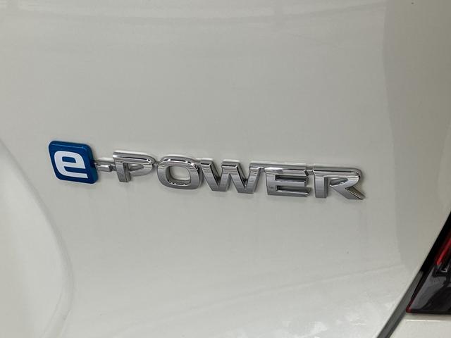 ノートe−パワーX フルセグナビ パノラマカメラ ドラレコ日産マルチセンシングカメラ フルセグナビ パノラマカメラ ドラレコ DVD再生 Bluetooth スマートキー オートエアコン オートライト 電動格納式ミラー デジタルインナーミラー(滋賀県)の中古車