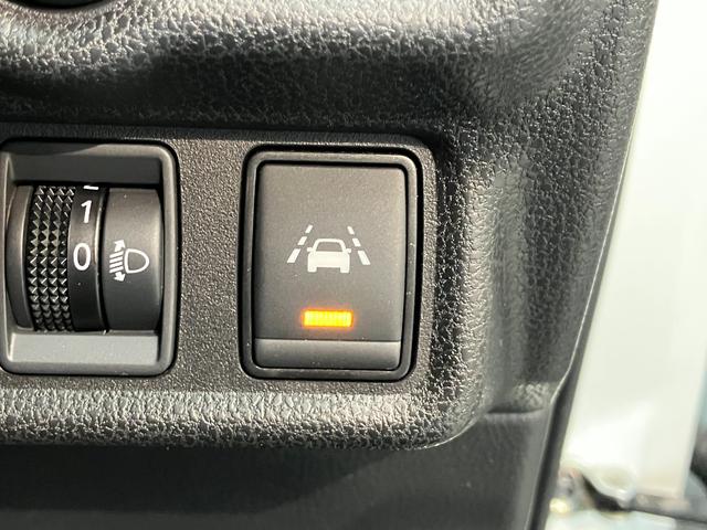 ノートe−パワーX フルセグナビ パノラマカメラ ドラレコ日産マルチセンシングカメラ フルセグナビ パノラマカメラ ドラレコ DVD再生 Bluetooth スマートキー オートエアコン オートライト 電動格納式ミラー デジタルインナーミラー(滋賀県)の中古車