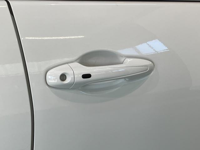 ハイラックスＺ　ＧＲスポーツ　ナビ　パノラマカメラ　ＬＥＤ　車検整備付トヨタセーフティセンス　コーナーセンサー　ナビ　パノラマカメラ　Ｂｌｕｅｔｏｏｔｈ　ＵＳＢ　ドラレコ　ＥＴＣ　クルーズコントロール　パドルシフト　ＬＥＤ　スマートキー　パートタイム４ＷＤ　デフロック（滋賀県）の中古車