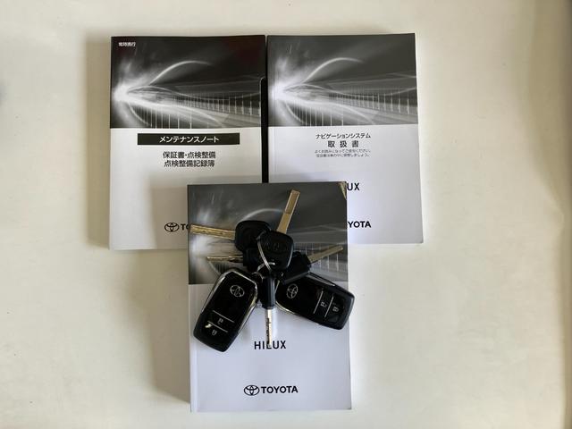 ハイラックスＺ　ＧＲスポーツ　ナビ　パノラマカメラ　ＬＥＤ　車検整備付トヨタセーフティセンス　コーナーセンサー　ナビ　パノラマカメラ　Ｂｌｕｅｔｏｏｔｈ　ＵＳＢ　ドラレコ　ＥＴＣ　クルーズコントロール　パドルシフト　ＬＥＤ　スマートキー　パートタイム４ＷＤ　デフロック（滋賀県）の中古車