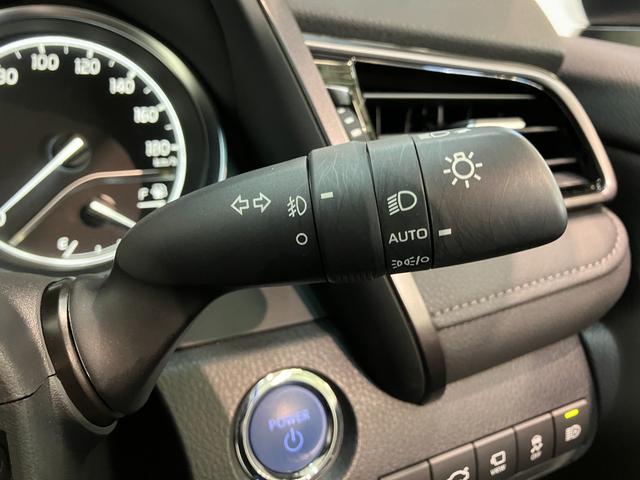 アルティスＧ　９型フルセグナビ　Ｐカメラ　ドラレコ　レーダークルコンＴＳＳ　コーナーセンサー　９型フルセグナビ　パノラマカメラ　Ｂｌｕｅｔｏｏｔｈ　ドラレコ　クルーズコントロール　シートヒーター　ＬＥＤ　スマートキー　パワーシート　オートエアコン（滋賀県）の中古車
