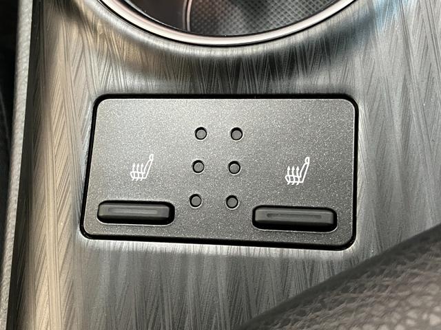 アルティスＧ　９型フルセグナビ　Ｐカメラ　ドラレコ　レーダークルコンＴＳＳ　コーナーセンサー　９型フルセグナビ　パノラマカメラ　Ｂｌｕｅｔｏｏｔｈ　ドラレコ　クルーズコントロール　シートヒーター　ＬＥＤ　スマートキー　パワーシート　オートエアコン（滋賀県）の中古車
