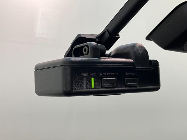 コペンＧＲ　スポーツ　５ＭＴ　ターボ　フルセグナビ　レカロシートＧＲ専用サスペンション　フルセグナビ　ＤＶＤ再生　Ｂｌｕｅｔｏｏｔｈ　ＵＳＢ　ドラレコ　ＭＯＭＯ製ハンドル　レカロシート　ＢＢＳ製アルミホイール　シートヒーター　ＬＥＤ　オートライト　スマートキー（滋賀県）の中古車