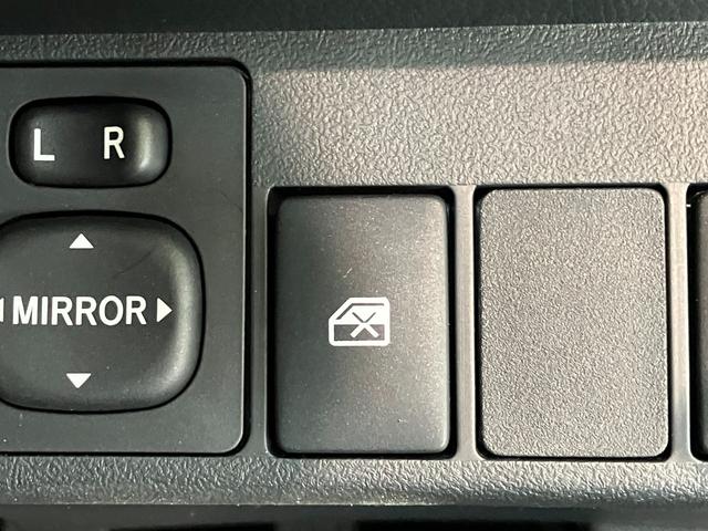 コペンＧＲ　スポーツ　５ＭＴ　ターボ　フルセグナビ　レカロシートＧＲ専用サスペンション　フルセグナビ　ＤＶＤ再生　Ｂｌｕｅｔｏｏｔｈ　ＵＳＢ　ドラレコ　ＭＯＭＯ製ハンドル　レカロシート　ＢＢＳ製アルミホイール　シートヒーター　ＬＥＤ　オートライト　スマートキー（滋賀県）の中古車