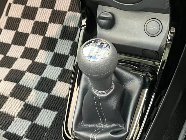 コペンＧＲ　スポーツ　５ＭＴ　ターボ　フルセグナビ　レカロシートＧＲ専用サスペンション　フルセグナビ　ＤＶＤ再生　Ｂｌｕｅｔｏｏｔｈ　ＵＳＢ　ドラレコ　ＭＯＭＯ製ハンドル　レカロシート　ＢＢＳ製アルミホイール　シートヒーター　ＬＥＤ　オートライト　スマートキー（滋賀県）の中古車