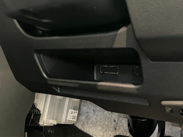 ムーヴキャンバスストライプスＧ　１０型ナビ　バックカメラ　届出済未使用車衝突被害軽減ブレーキ　コーナーセンサー　１０型フルセグナビ　Ｂｌｕｅｔｏｏｔｈ　ＵＳＢ　ＤＶＤ再生　バックカメラ　前後ドラレコ　両側電動スライドドア　前席シートヒーター　ＬＥＤ　オートライト（滋賀県）の中古車