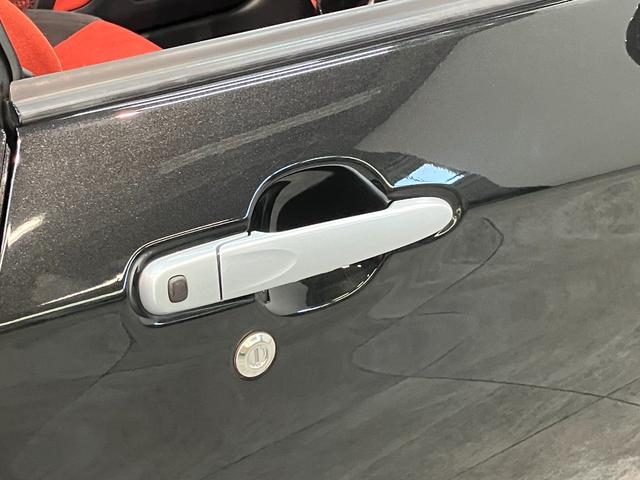 コペンセロS フルセグナビ レカロシート MOMOステ電動オープンルーフ ビルシュタイン製ショックアブソーバー レカロシート MOMO製ステアリング パドルシフト フルセグナビ DVD再生 Bluetooth USB ETC シートヒーター LED(滋賀県)の中古車