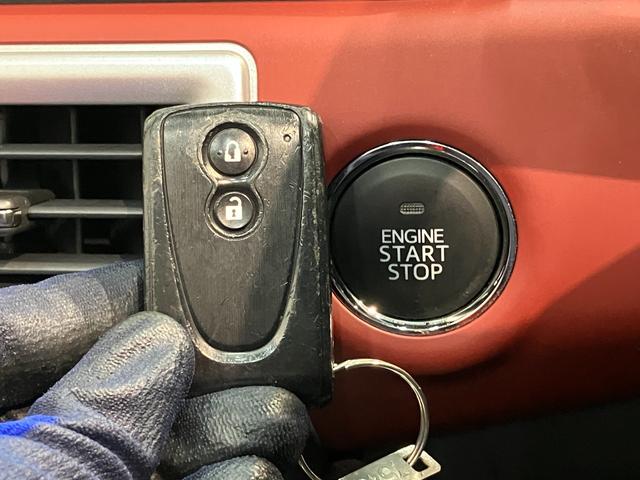 コペンセロS フルセグナビ レカロシート MOMOステ電動オープンルーフ ビルシュタイン製ショックアブソーバー レカロシート MOMO製ステアリング パドルシフト フルセグナビ DVD再生 Bluetooth USB ETC シートヒーター LED(滋賀県)の中古車