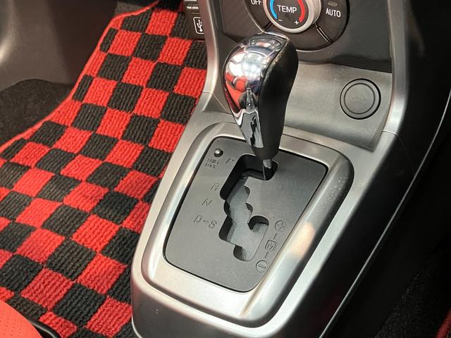 コペンセロS フルセグナビ レカロシート MOMOステ電動オープンルーフ ビルシュタイン製ショックアブソーバー レカロシート MOMO製ステアリング パドルシフト フルセグナビ DVD再生 Bluetooth USB ETC シートヒーター LED(滋賀県)の中古車