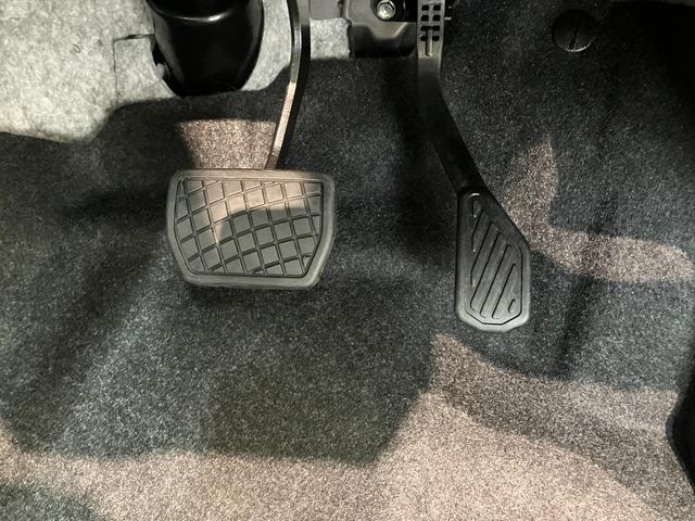 ムーヴキャンバスストライプスG 10型フルセグナビ Bカメラ 届出済未使用車衝突被害軽減ブレーキ コーナーセンサー 10型フルセグナビ バックカメラ DVD再生 Bluetooth USB 前後ドラレコ 両側電動スライドドア 前席シートヒーター 電動パーキングブレーキ LED(滋賀県)の中古車