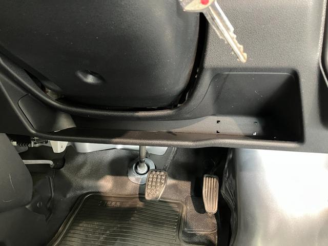 ハイゼットカーゴスペシャルSAIII 4WD AT車 エコアイドル追突被害軽減ブレーキ スマアシ3 パートタイム4WD AT車 マニュアルエアコン マニュアルレベリング トップシェイドガラス エコアイドル(滋賀県)の中古車