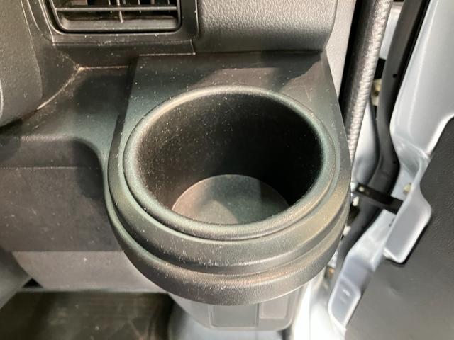 ハイゼットカーゴスペシャルSAIII 4WD AT車 エコアイドル追突被害軽減ブレーキ スマアシ3 パートタイム4WD AT車 マニュアルエアコン マニュアルレベリング トップシェイドガラス エコアイドル(滋賀県)の中古車