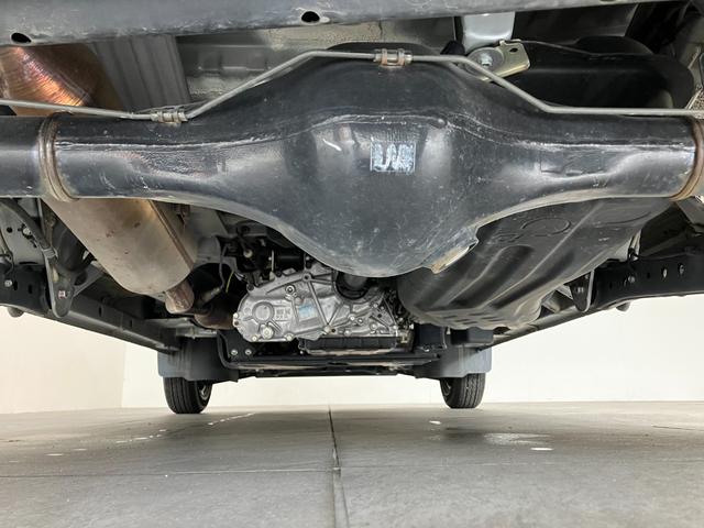 ハイゼットカーゴスペシャルSAIII 4WD AT車 エコアイドル追突被害軽減ブレーキ スマアシ3 パートタイム4WD AT車 マニュアルエアコン マニュアルレベリング トップシェイドガラス エコアイドル(滋賀県)の中古車