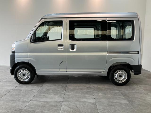 ハイゼットカーゴスペシャル　ＣＶＴ車　前席パワーウインドウ　届出済未使用車衝突被害軽減ブレーキ　スマアシ　コーナーセンサー　前席パワーウインドウ　オートライト　マニュアルレベリング　両側スライドドア（滋賀県）の中古車