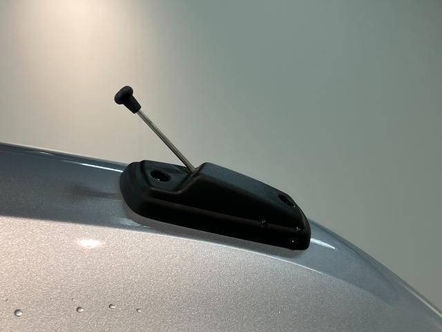 ハイゼットカーゴスペシャル　ＣＶＴ車　前席パワーウインドウ　届出済未使用車衝突被害軽減ブレーキ　スマアシ　コーナーセンサー　前席パワーウインドウ　オートライト　マニュアルレベリング　両側スライドドア（滋賀県）の中古車