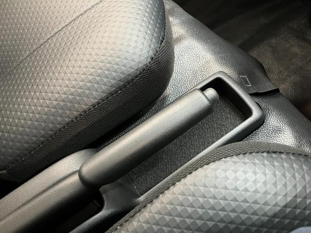 ハイゼットカーゴスペシャル　ＣＶＴ車　前席パワーウインドウ　届出済未使用車衝突被害軽減ブレーキ　スマアシ　コーナーセンサー　前席パワーウインドウ　オートライト　マニュアルレベリング　両側スライドドア（滋賀県）の中古車