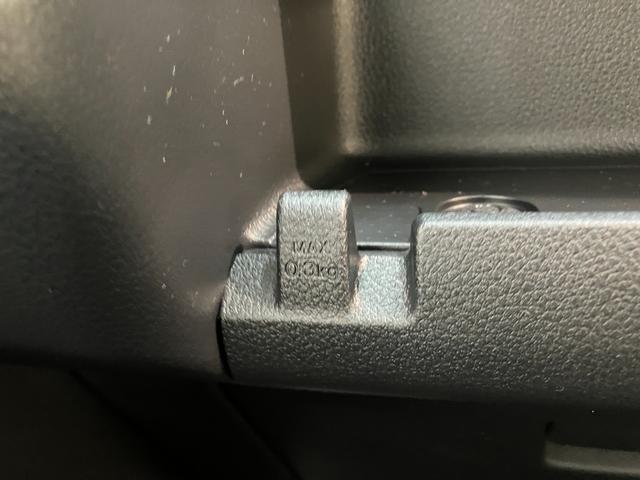 ハイゼットカーゴスペシャル　ＣＶＴ車　前席パワーウインドウ　届出済未使用車衝突被害軽減ブレーキ　スマアシ　コーナーセンサー　前席パワーウインドウ　オートライト　マニュアルレベリング　両側スライドドア（滋賀県）の中古車