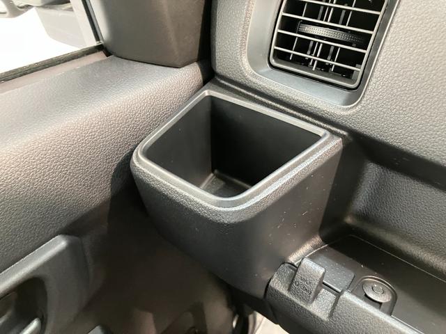 ハイゼットカーゴスペシャル　ＣＶＴ車　前席パワーウインドウ　届出済未使用車衝突被害軽減ブレーキ　スマアシ　コーナーセンサー　前席パワーウインドウ　オートライト　マニュアルレベリング　両側スライドドア（滋賀県）の中古車